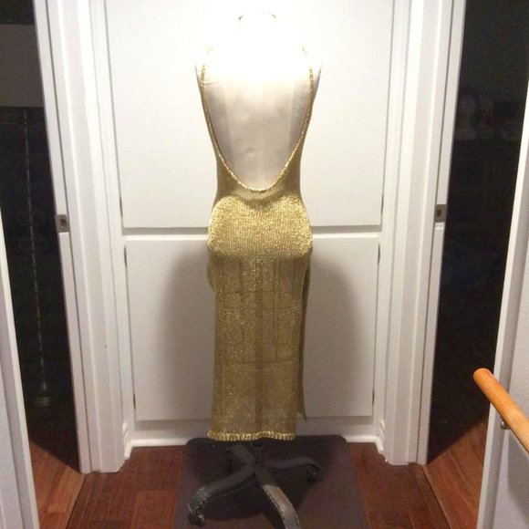 Uluwatu Dresses & Skirts - ULUWATU metallic gold knit bodycon dress with side slits NWOT SIze M